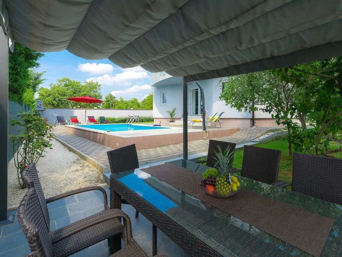 Holiday Home Amber By Interhome Orbanici 0*,