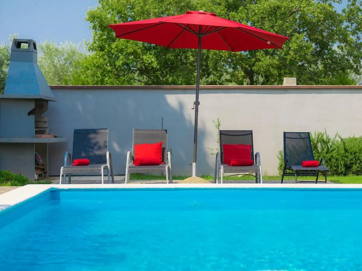 Holiday Home Amber By Interhome Orbanici