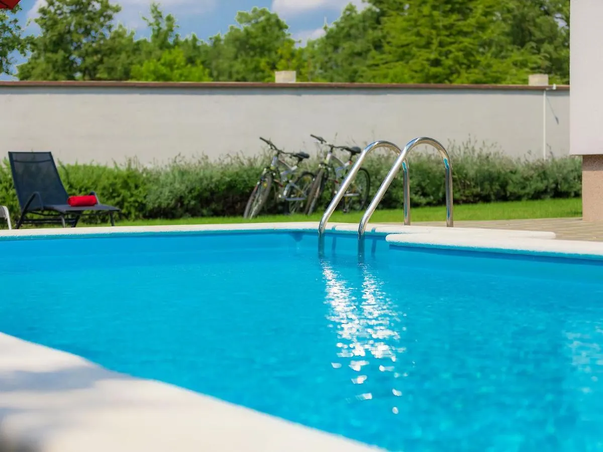 Holiday Home Amber By Interhome Orbanici