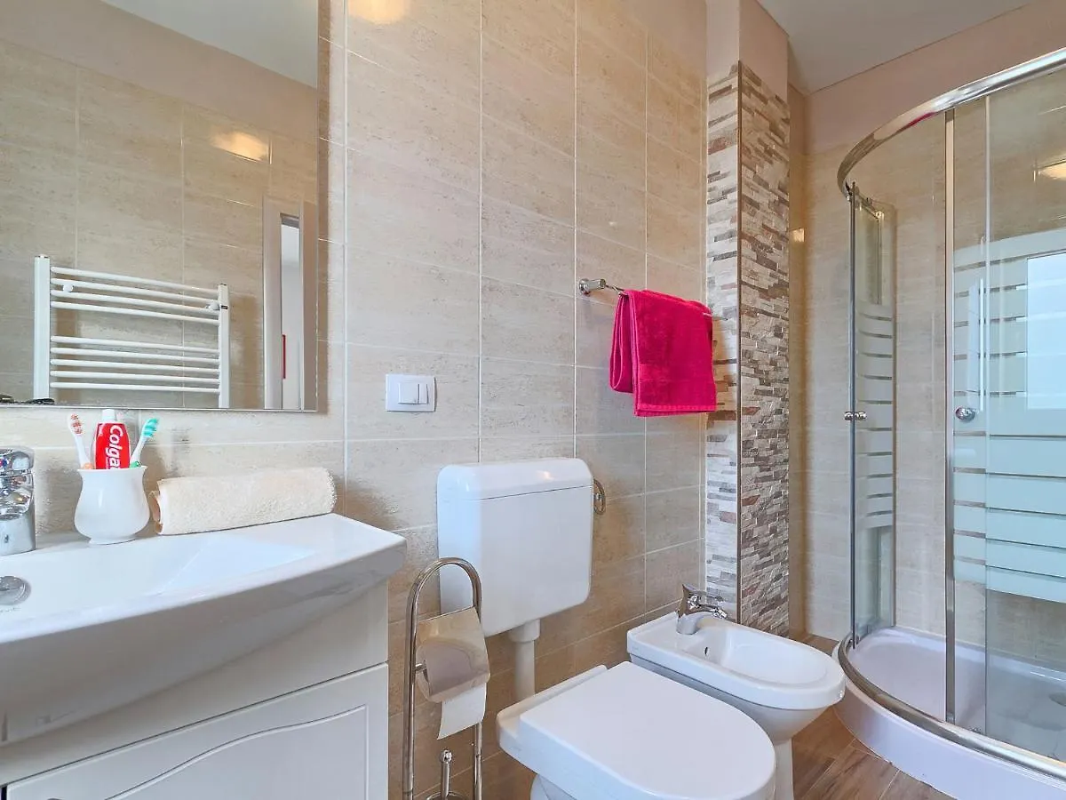 Holiday Home Amber By Interhome Orbanici